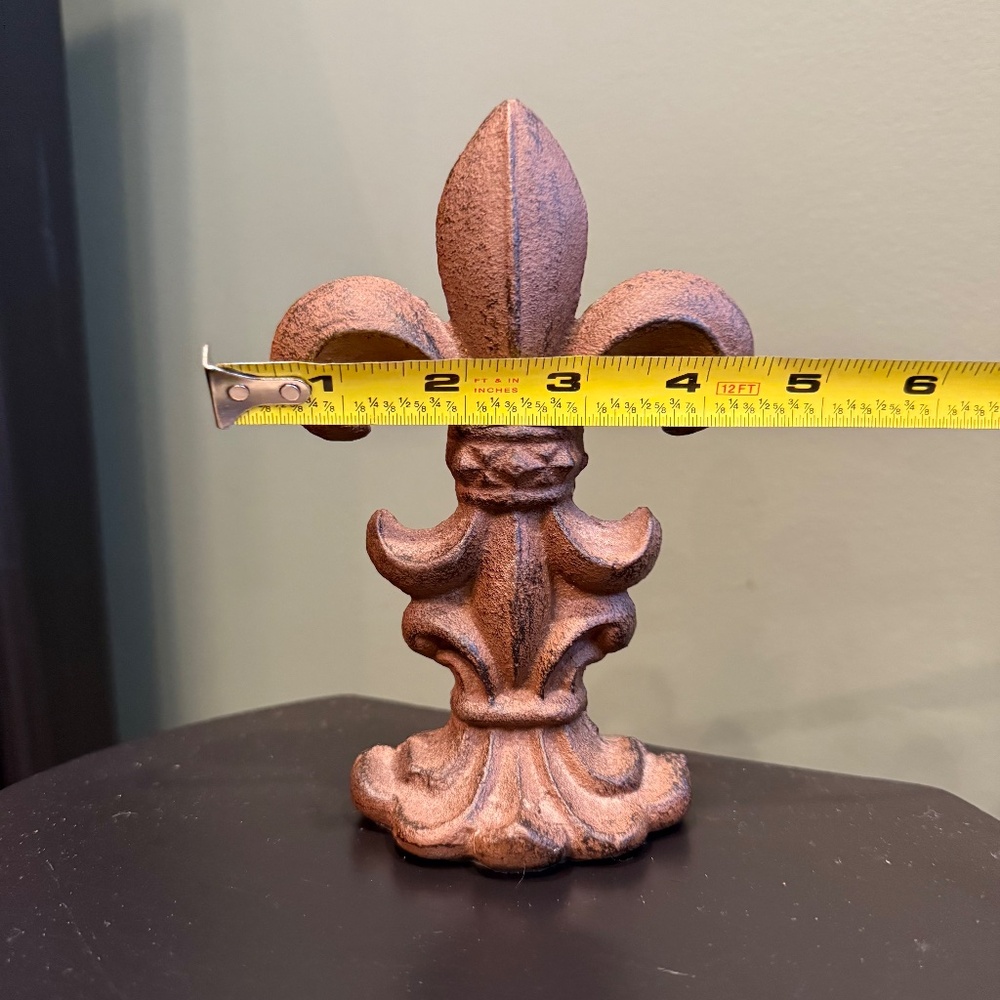 Fleur de Lis Cast Iron Decor or Doorstop - Picture 6 of 14